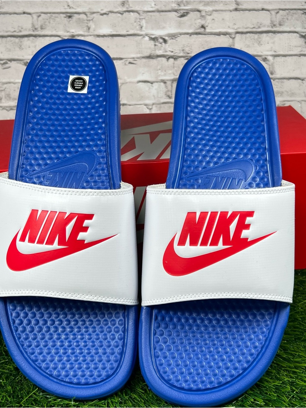 Nike Benassi Slide Sandals in Blue and White with Red Logo Sz 13